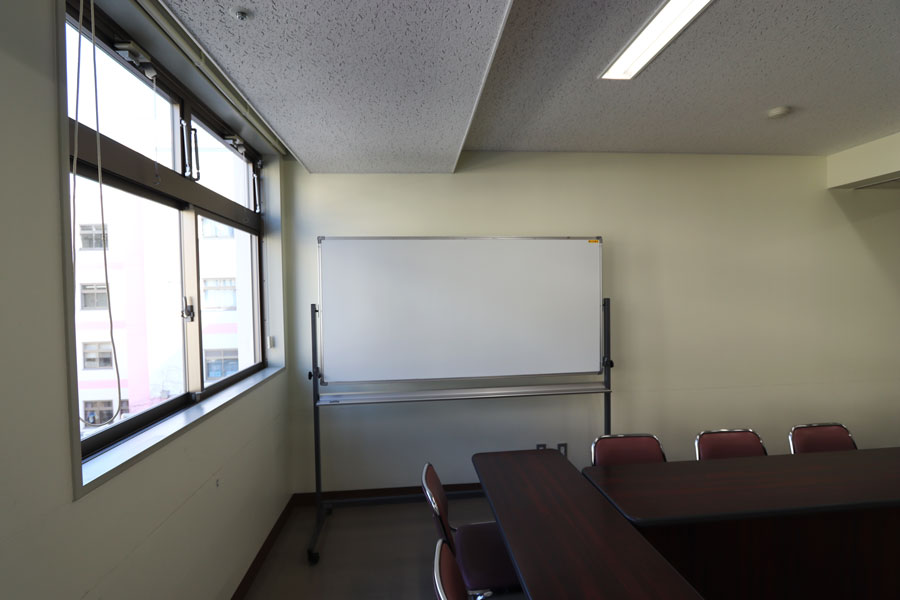 神戸市立総合福祉センター : 第2会議室 : Image Gallery03