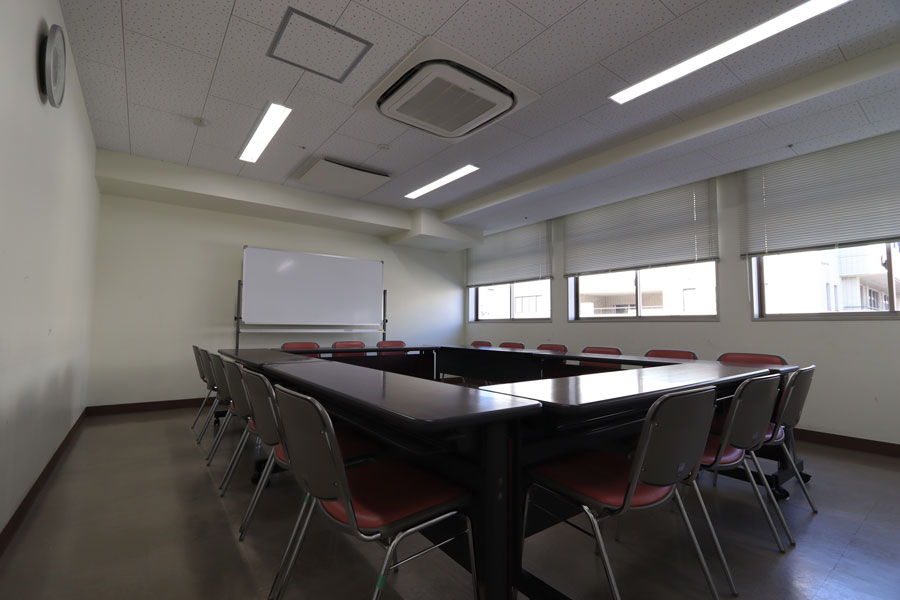神戸市立総合福祉センター : 第3会議室