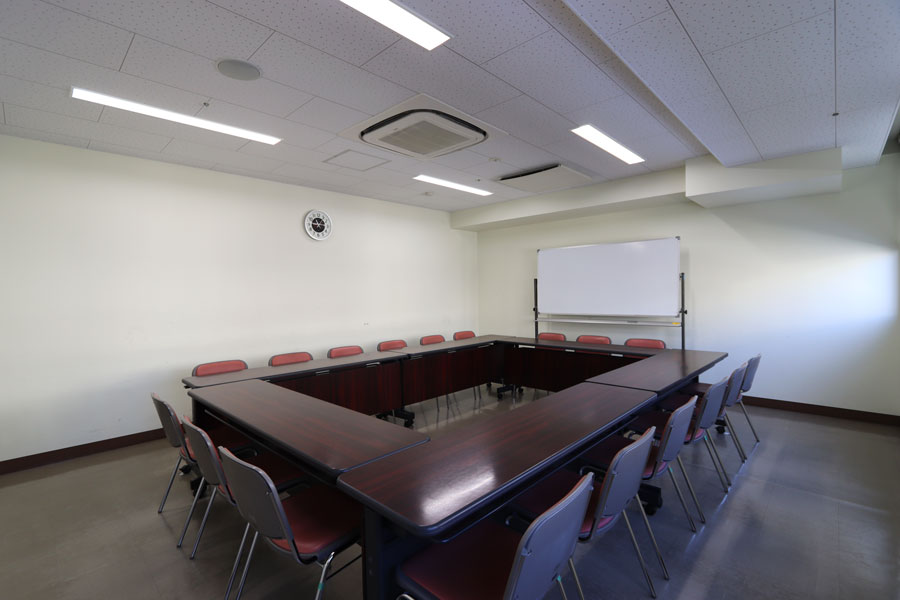 神戸市立総合福祉センター : 第3会議室 : Image Gallery02