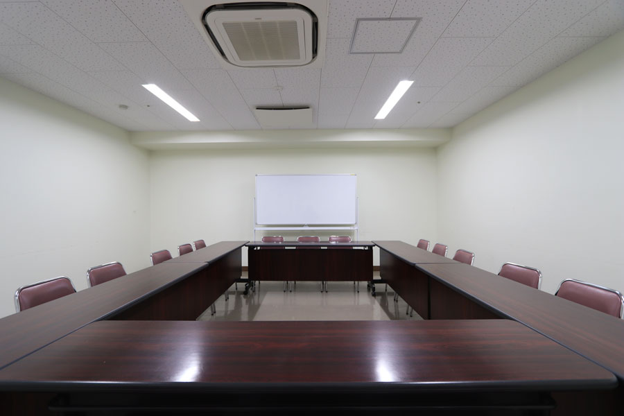 神戸市立総合福祉センター : 第4会議室 : Image Gallery02